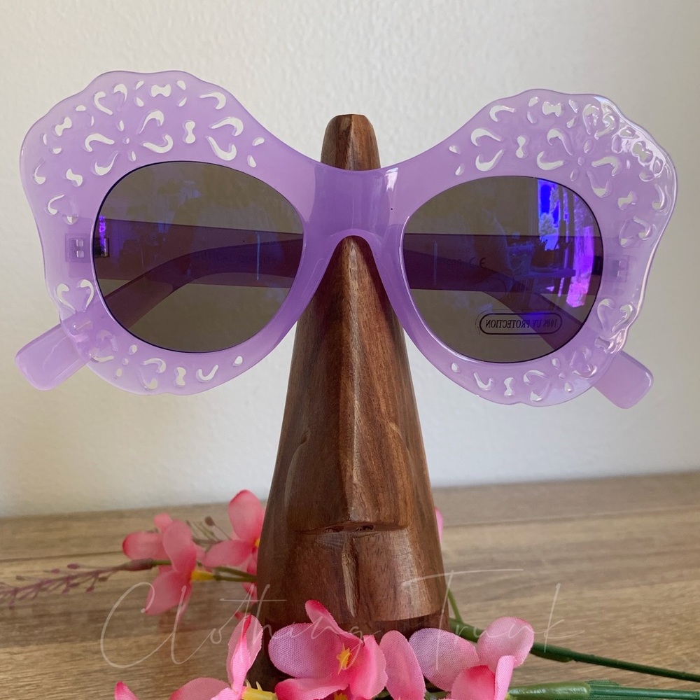 NWT Light Purple Hollywood Glam Cat Eye Sunglasses | Designer-Inspired